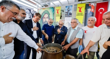 Tugay 'aşure günü' etkinliği'nde konuştu: Yanlışın önünde eğilmeyeceğiz!