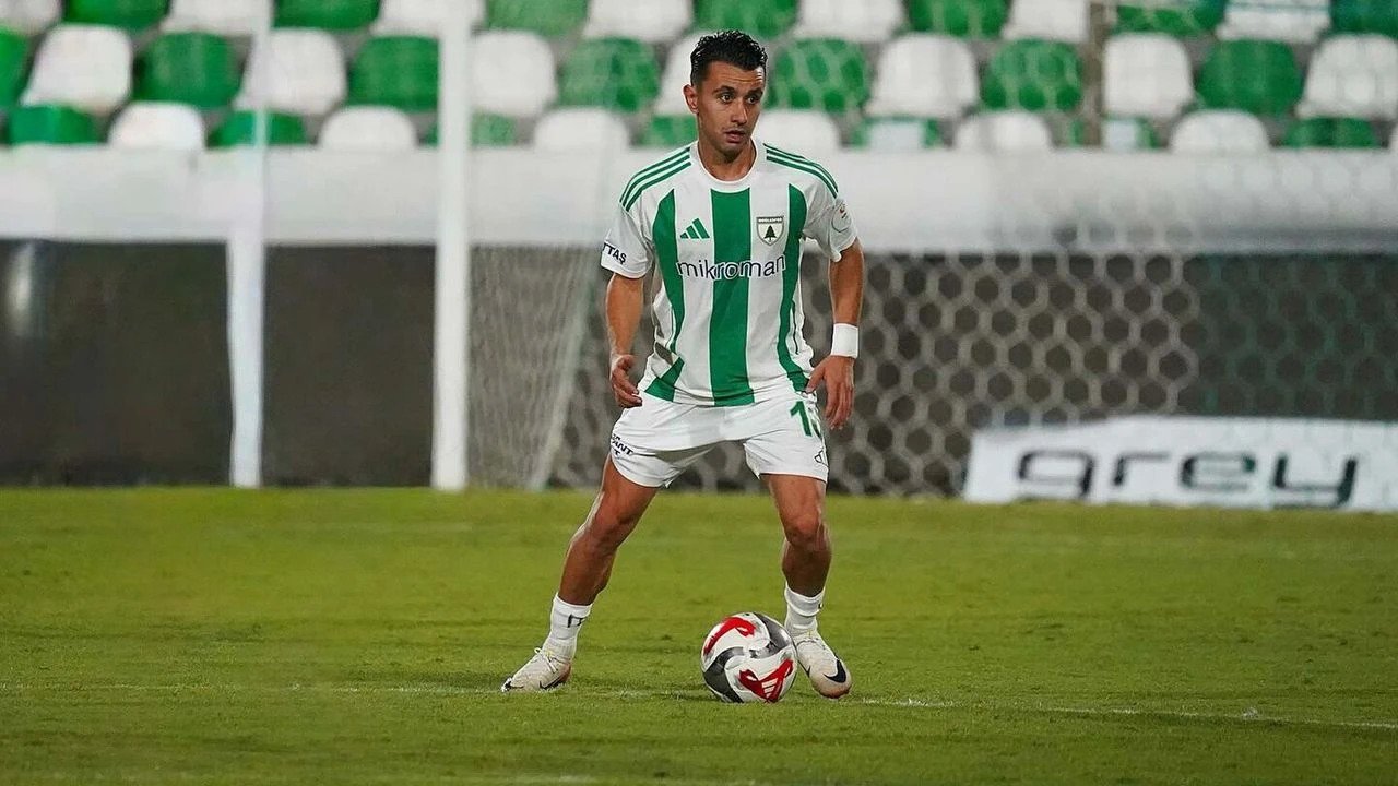 Karşıyaka Spor Kulübü'nden Yiğitali Bayrak hamlesi!