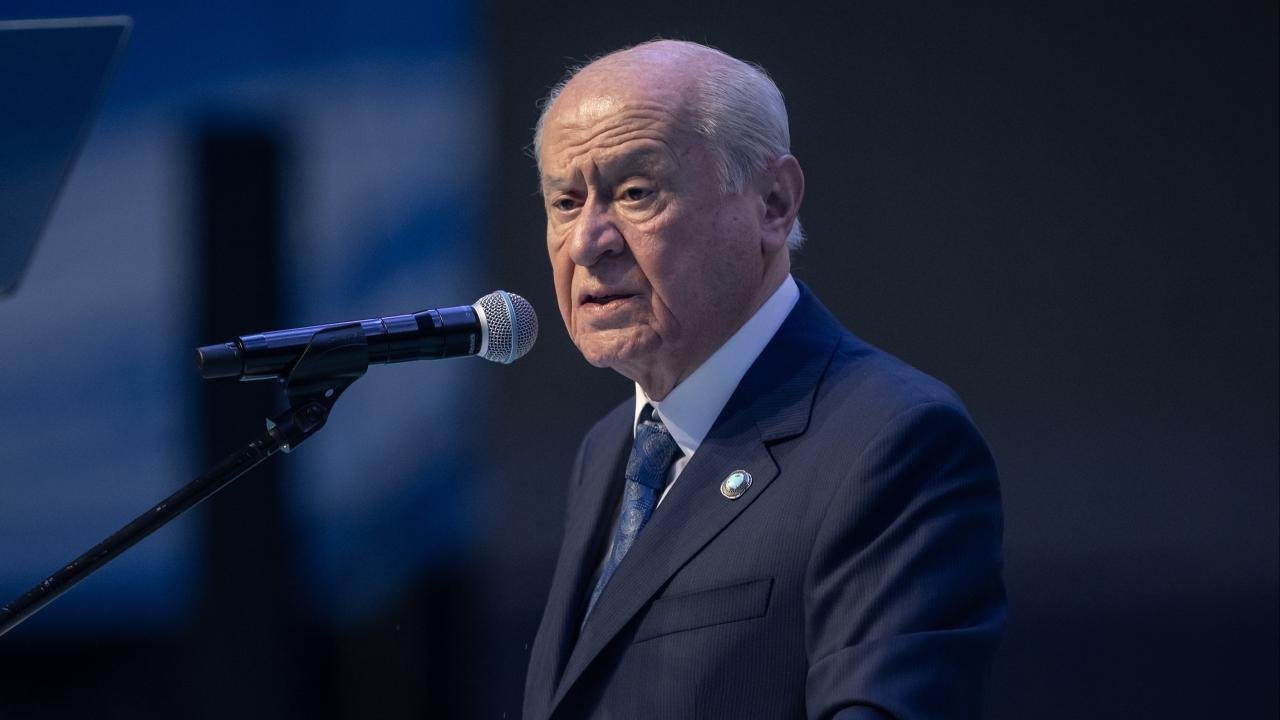 Bahçeli, teröristbaşı Öcalan için 'umut hakkı' çağrısını yineledi!