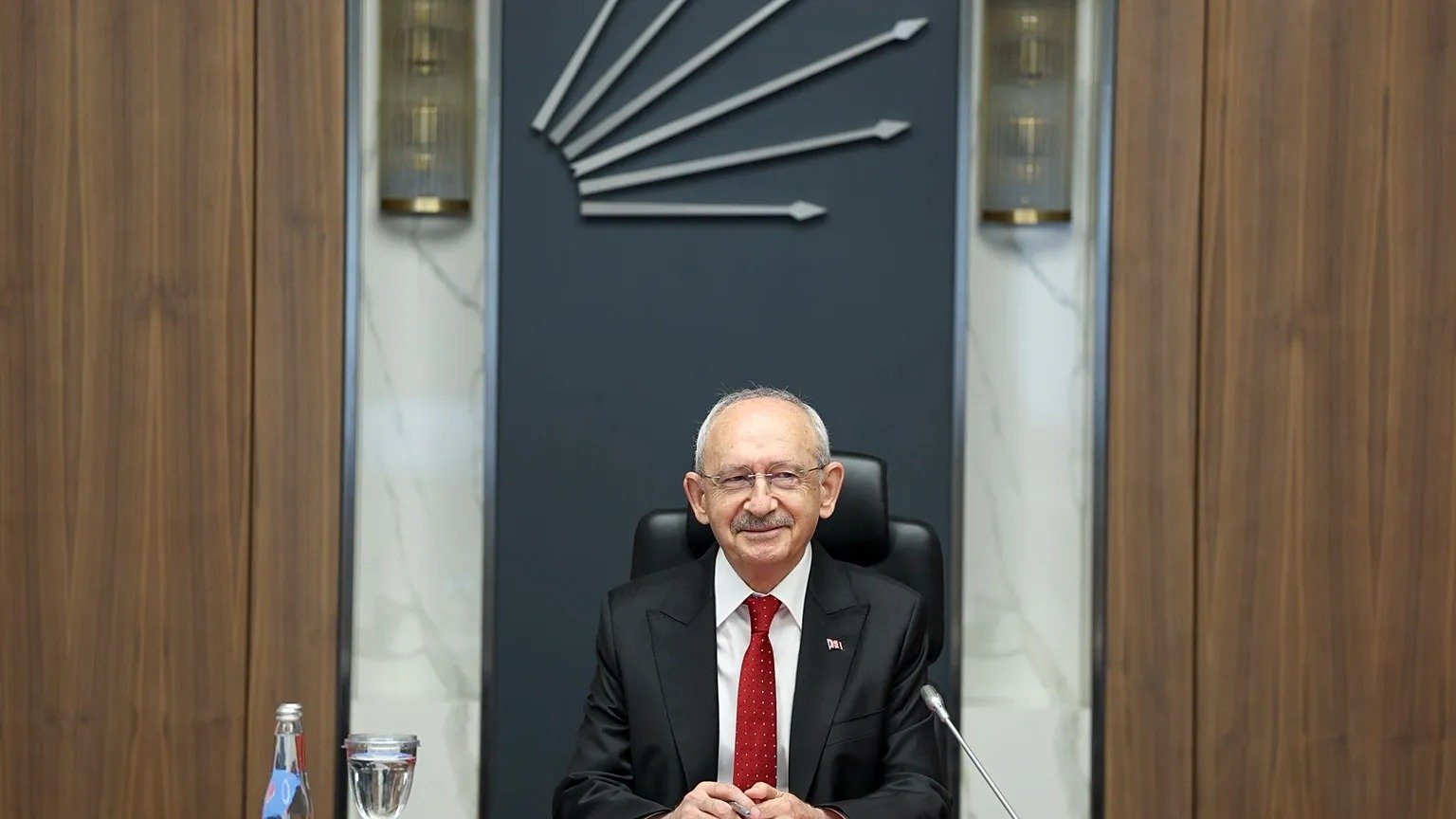 CHP’de Kılıçdaroğlu başkanlığındaki MYK toplandı