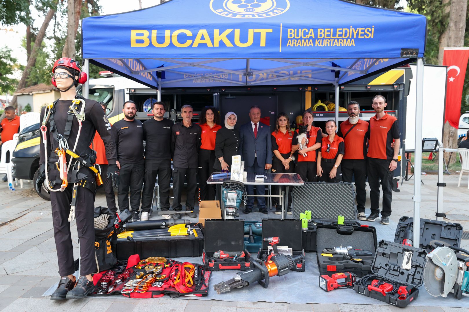 17 Ağustos’un yıl dönümünde Buca’da deprem gerçeği masaya yatırıldı