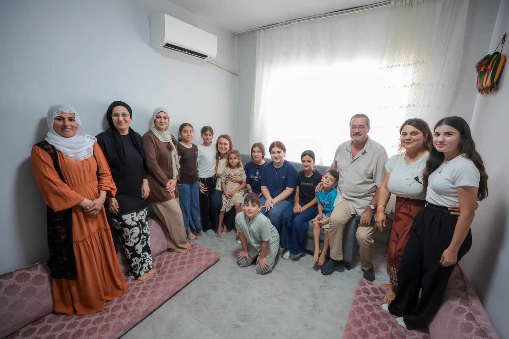 Başkan Mutlu, Konaklı komşularının evlerine konuk oldu