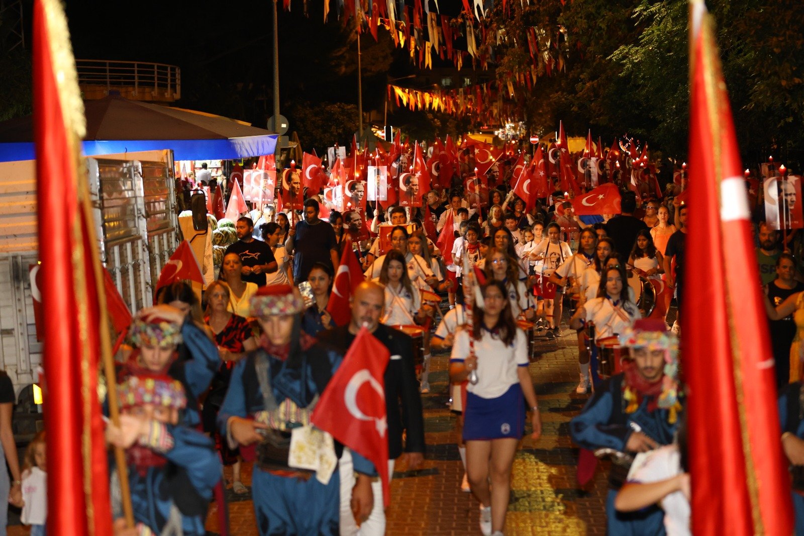 Selçuk'ta Zafer Bayramı, fener alayı ve konserle kutlanacak