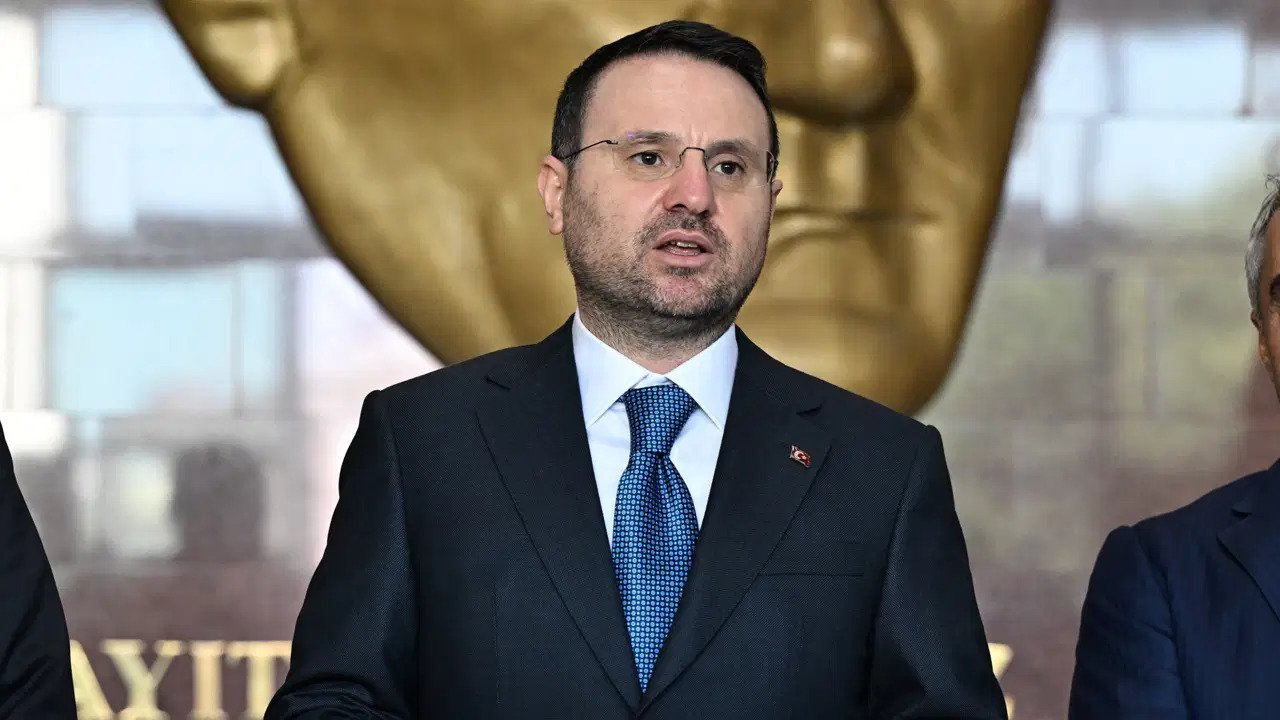 Bakan Gürlek açıkladı: '135 Alo Adalet Hattı' açıldı!